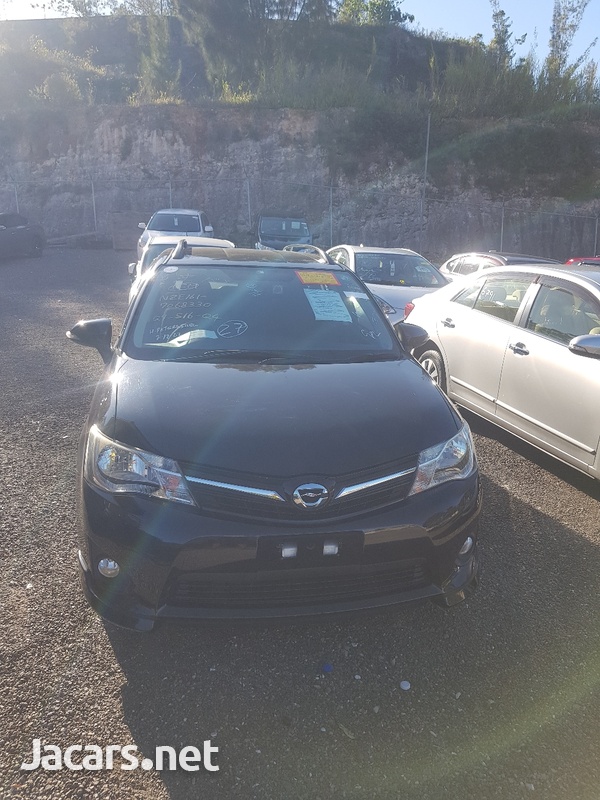 Toyota Fielder 1,5L 2013-1