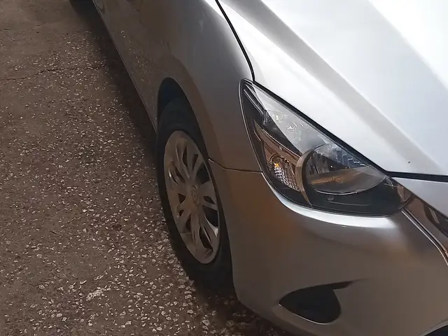 Mazda Demio 1,3L 2017, Kingston - 4