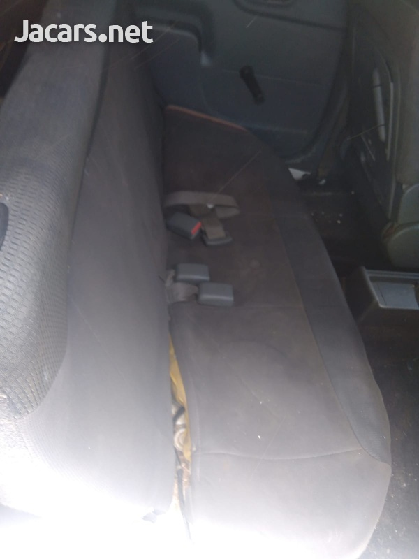 Nissan AD Wagon 1,5L 2013-6