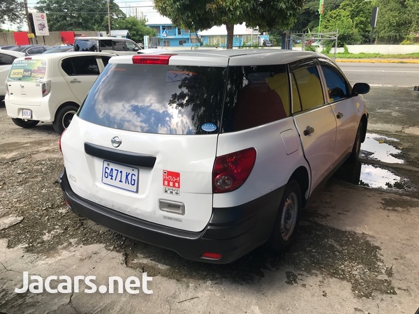 Nissan AD Wagon 1,3L 2014-5