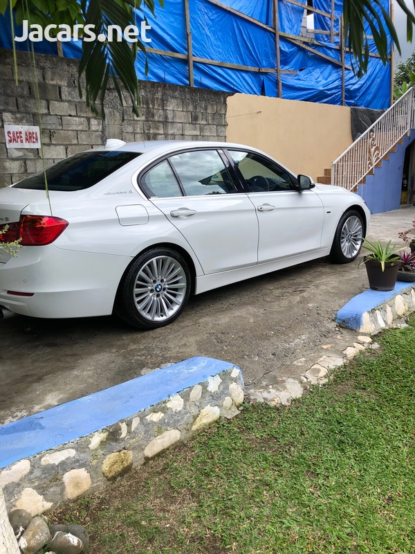 BMW 3-Series 2,0L 2013-10