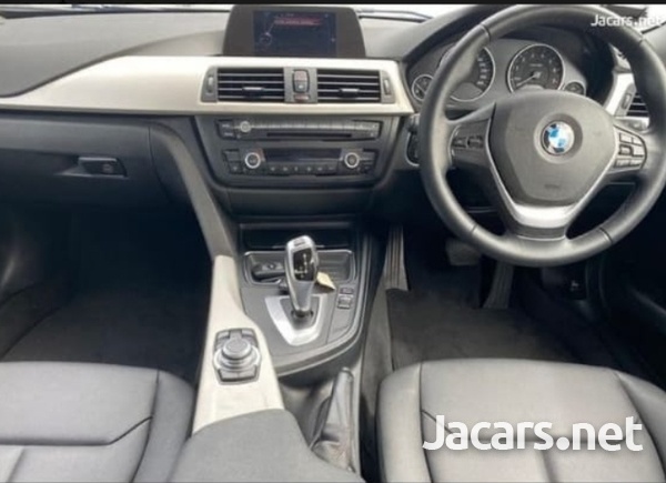 BMW 3-Series 1,6L 2014-4
