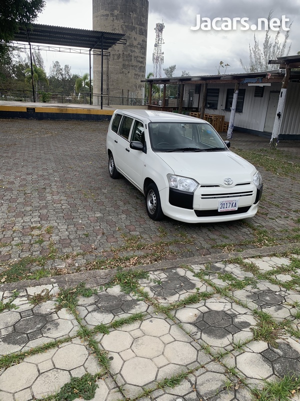 Toyota Probox 1,3L 2016-5