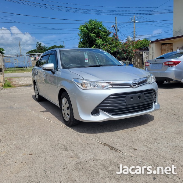 Toyota Fielder 1,5L 2017-1