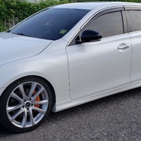 Toyota Mark X 3,5L 2011 Toyota Mark X 3,5L 2011