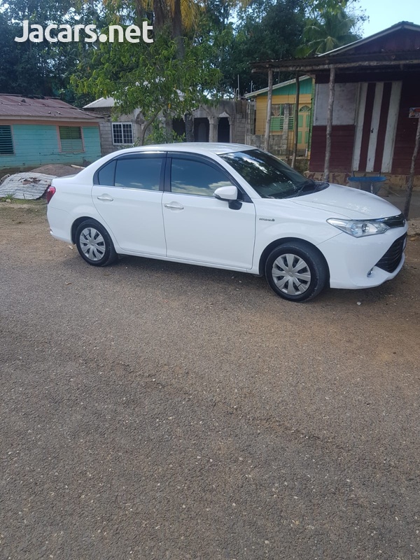 Toyota Axio 1,5L 2016-5