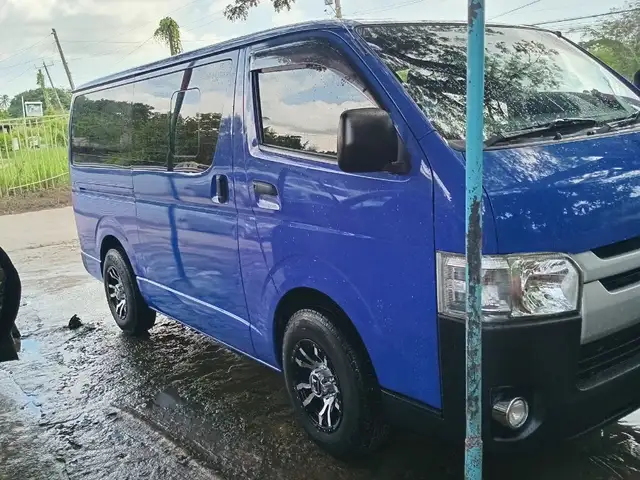 2016 toyota hiace, Saint Catherine