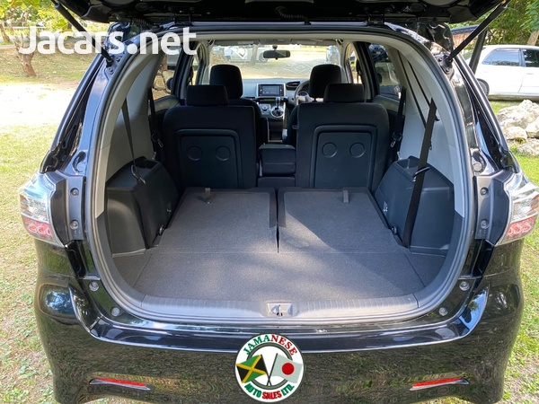 Toyota Wish 1,8L 2015-13