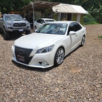 Toyota Crown 2,5L 2013 Toyota Crown 2,5L 2013