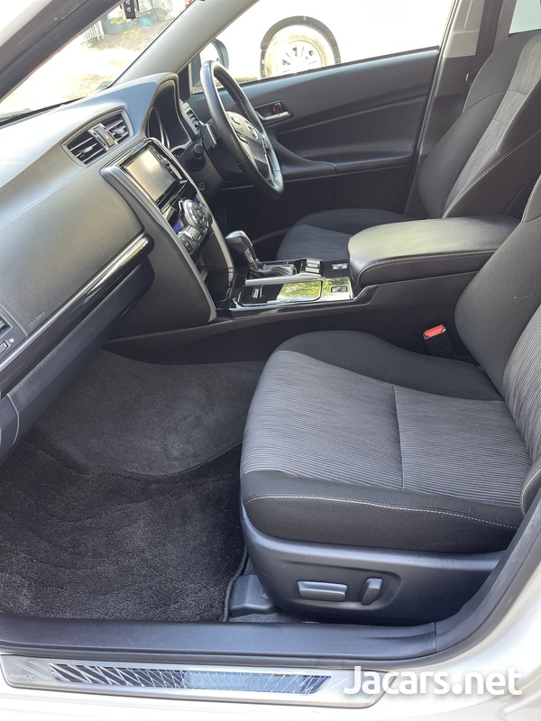 Toyota Mark X 2,5L 2018-11