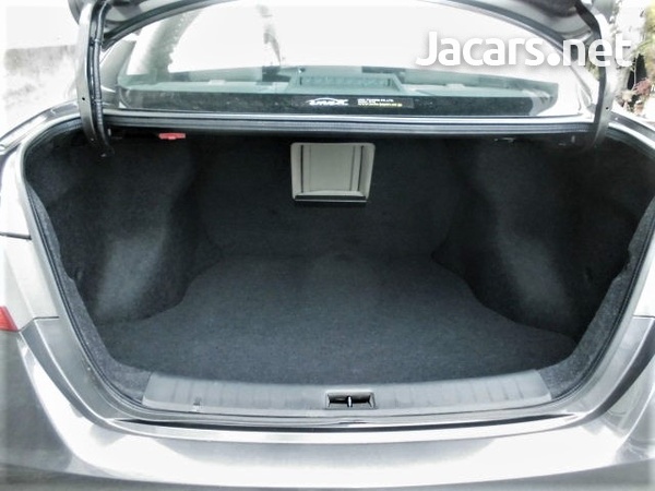 Nissan Sylphy 1,8L 2016-3