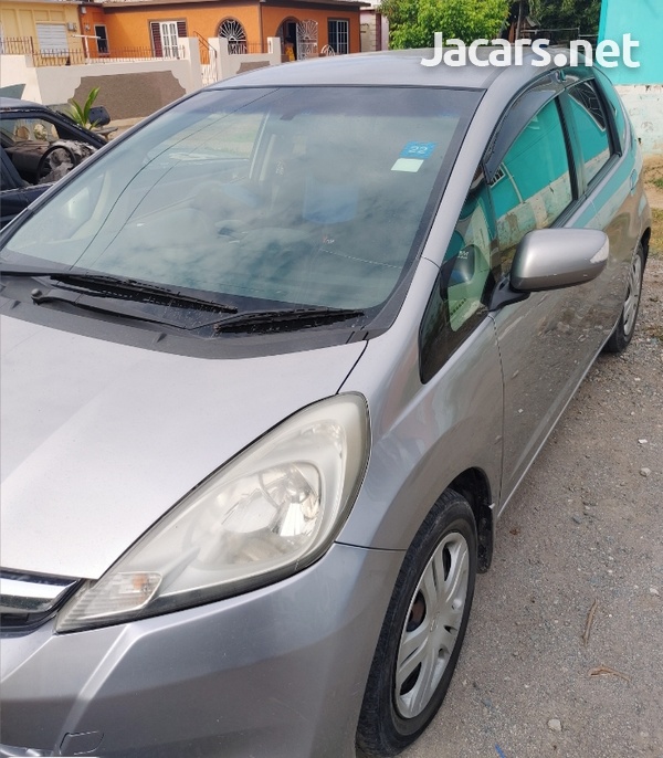 Honda Fit 1,3L 2011-1