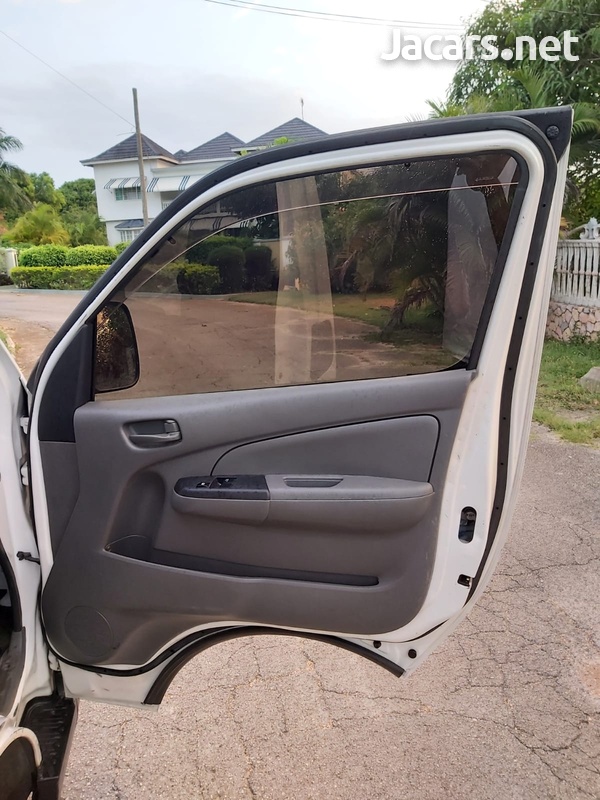 2014 Nissan Caravan NV350-12