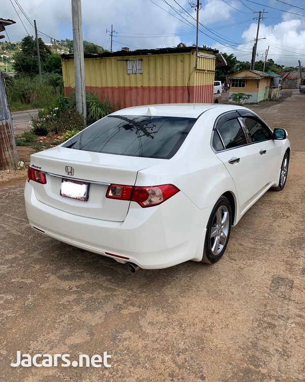 Honda Accord 2,0L 2011-4