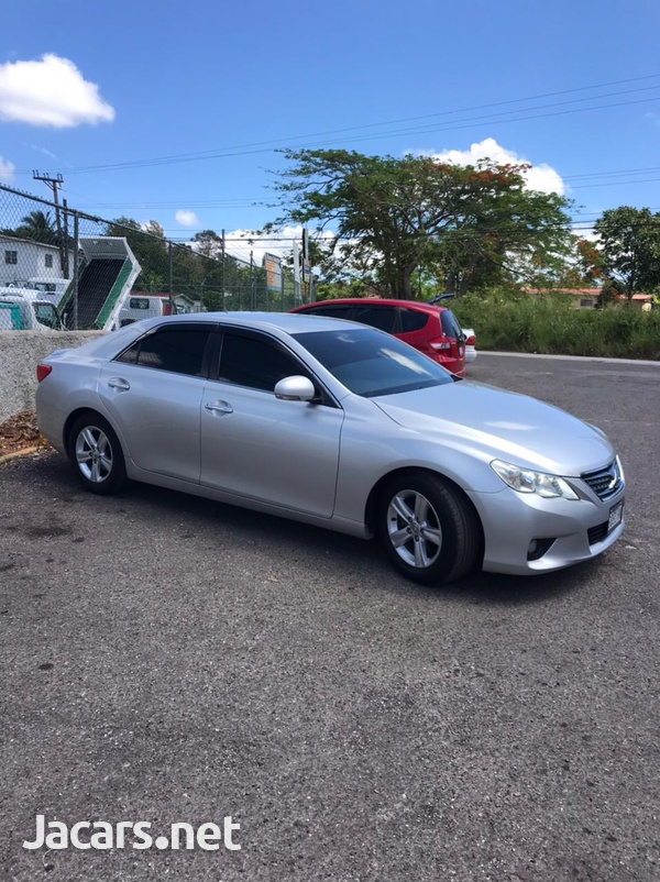 Toyota Mark X 2,5L 2012-3