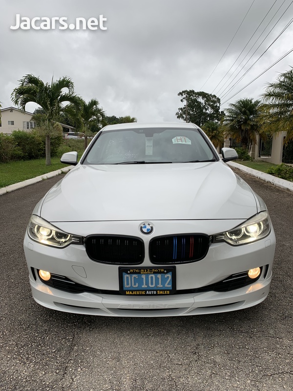 BMW 3-Series 2,0L 2012-1