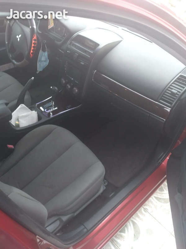 Mitsubishi Galant Fortis 2,4L 2009-7