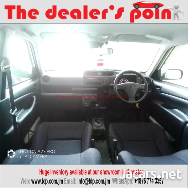 Toyota Probox 1,5L 2017-5