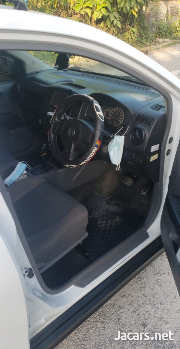 Nissan AD Wagon 1,5L 2014-2