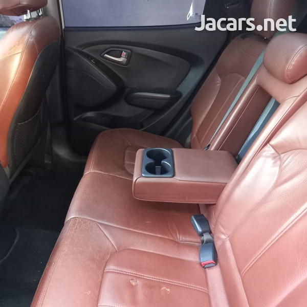 Hyundai Tucson 2,4L 2012-7