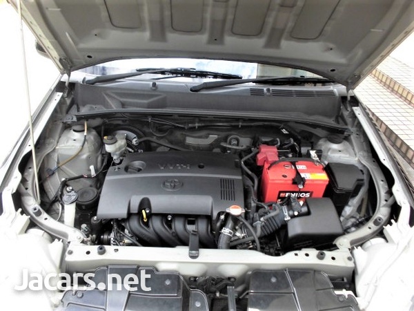 Toyota Probox 1,5L 2016-3