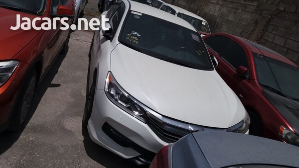 Honda Accord 2,4L 2017-4