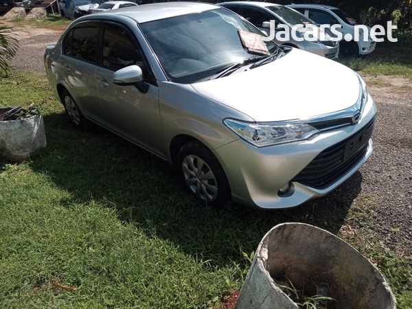 Toyota Axio 1,5L 2017-3