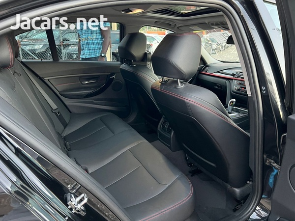 BMW 3-Series 2,0L 2012-9