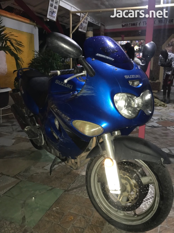 Suzuki gsxr 750cc-1