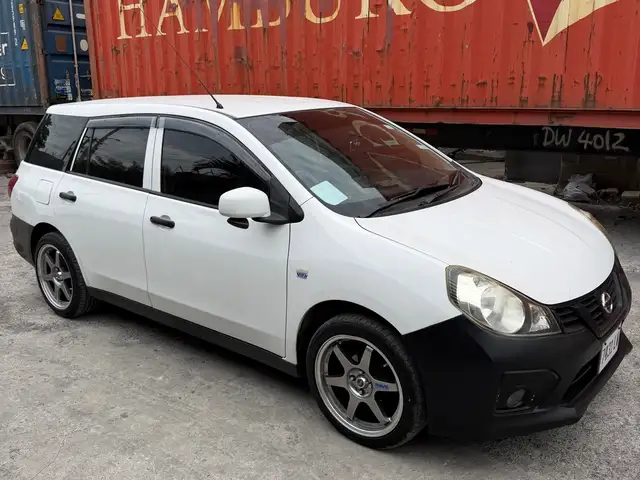 Nissan AD Wagon