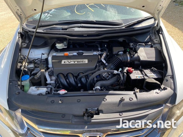 Nissan Wingroad 1,5L 2016-3