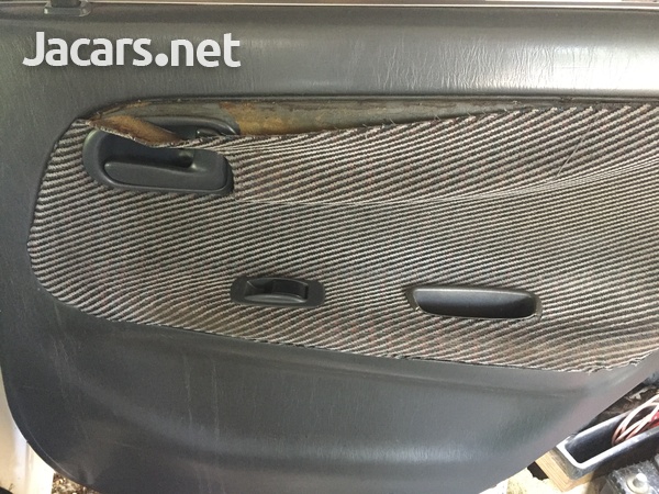 Toyota Corolla 1,8L 1994-13