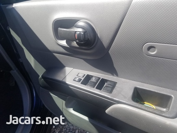 Nissan AD Wagon 1,5L 2014-9