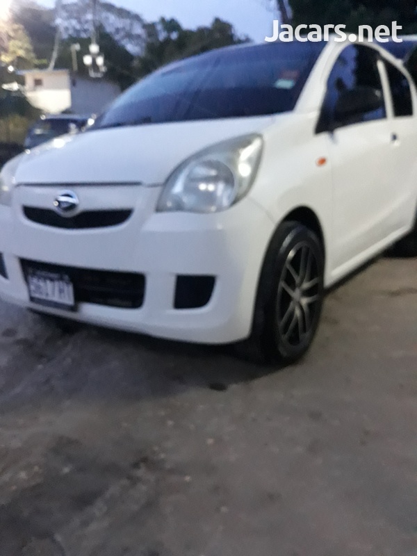 Daihatsu MIRA 0,7L 2013-1