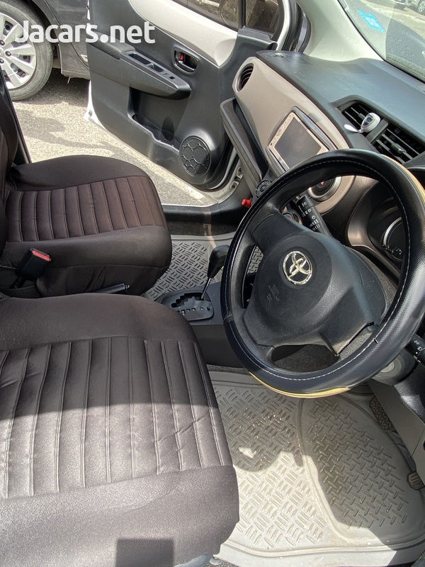 Toyota Vitz 1,5L 2013-2