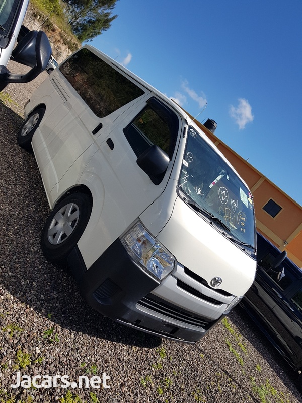 2016 Toyota Hiace-4