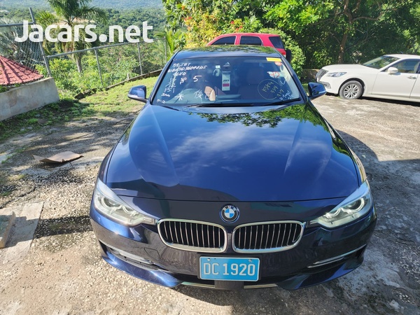 BMW 3-Series 2,0L 2015