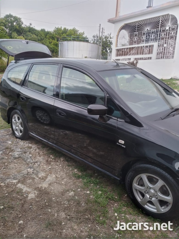 Honda Stream 1,9L 2005-1