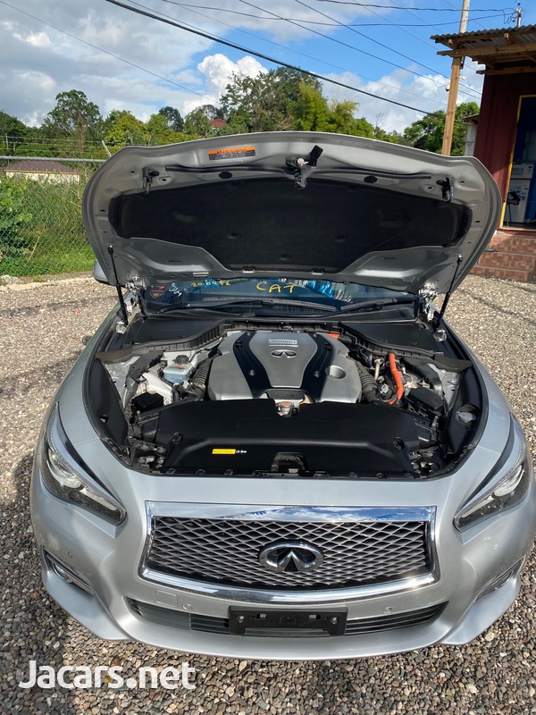 Nissan Skyline 3,5L 2015-13