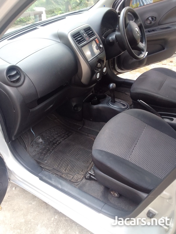 Nissan March 1,6L 2015-2
