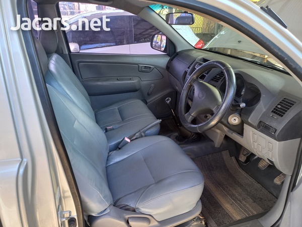 2009 Toyota Hilux-2