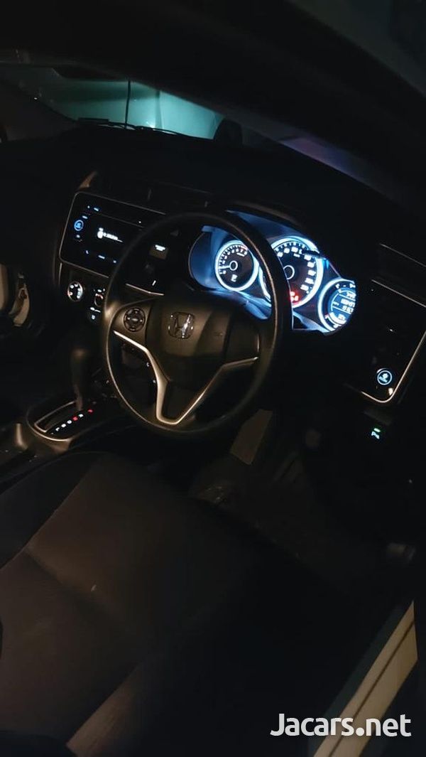 Honda City 1,5L 2018-7