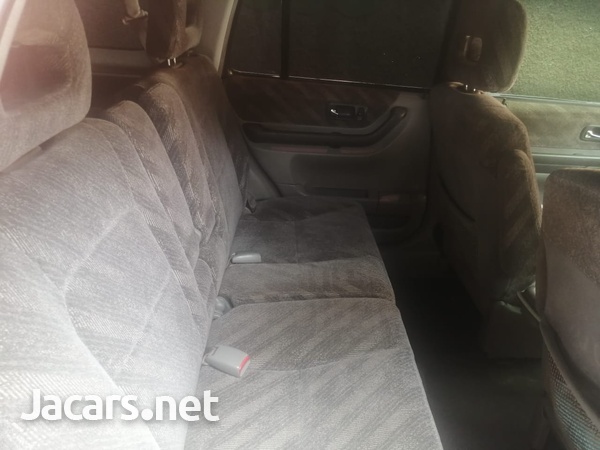 Honda CR-V 2,0L 2001-6
