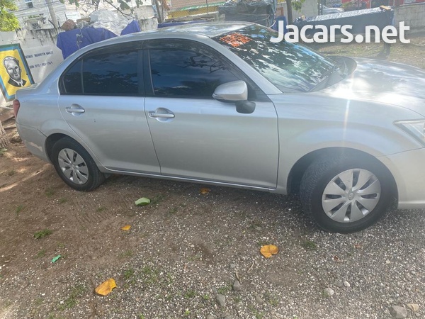 Toyota Axio 1,5L 2014-3