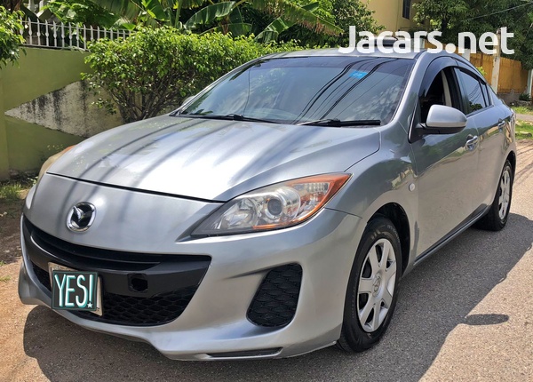 Mazda Axela 1,5L 2012-2