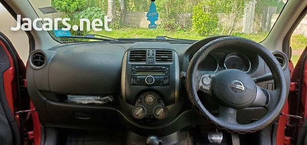 Nissan Latio 1,5L 2013-5