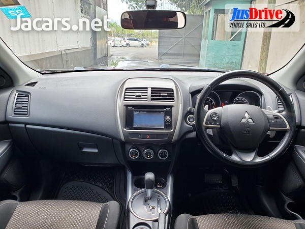 Mitsubishi ASX 2,0L 2014-9