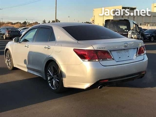 Toyota Crown 3,5L 2013-3