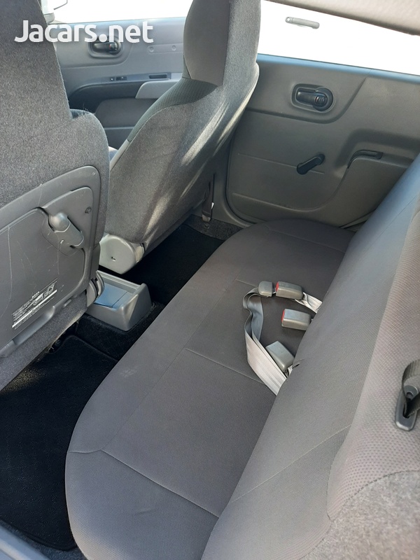 Nissan AD Wagon 1,5L 2016-10