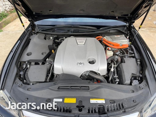 Toyota Crown 3,5L 2015-5